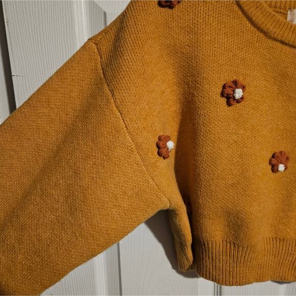 Altar'd State Cropped pullover sweater Long Sleeves Polka dot floral accents L - Picture 4 of 9